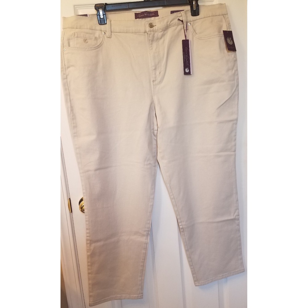 Gloria Vanderbilt Amanda Jeans Pants Women 24W Average Classic Tapered Beige NEW
